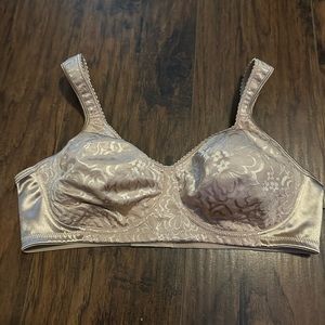Playtex bra and size 40 to be